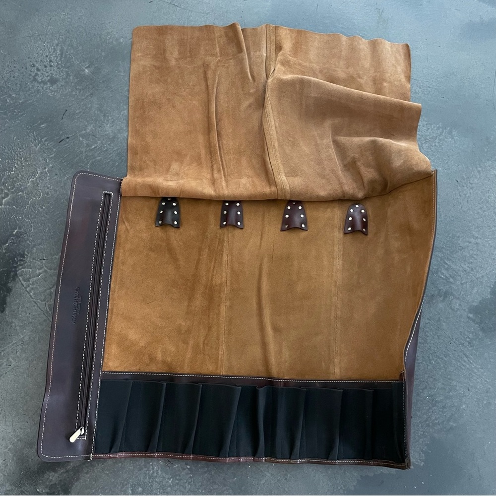 Aaron Leather Goods Brown Leather Knife Roll, 10 Slots, Zippered Pocket - Picture 5 of 7